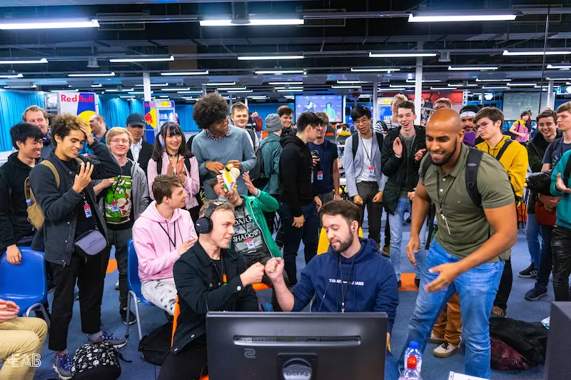 een Nederlands smash toernooi