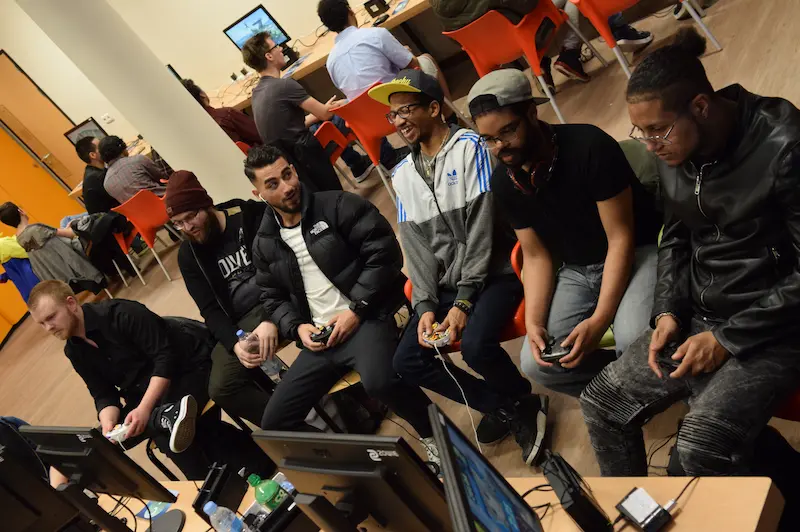 een Nederlands smash toernooi